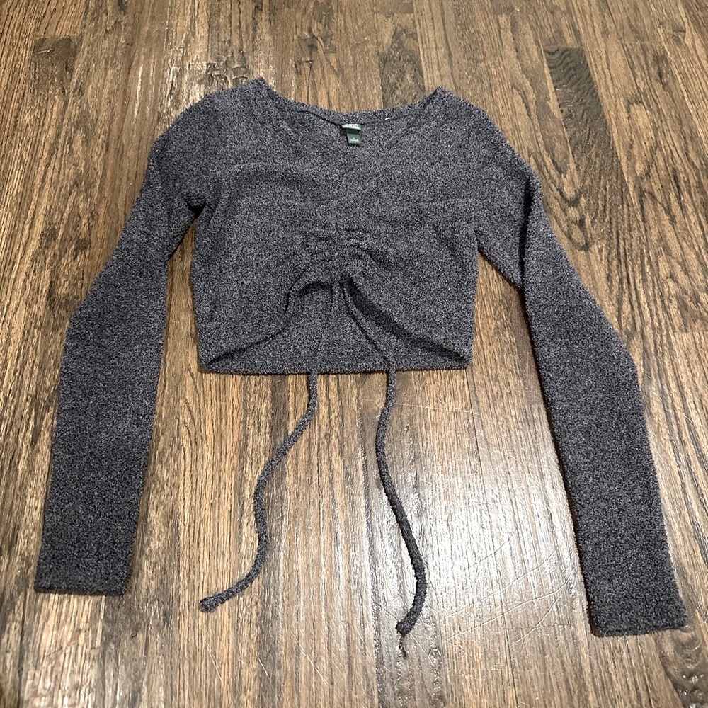 Dark grey Wild Fable long sleeved cropped top, Size S, *adjustable strings